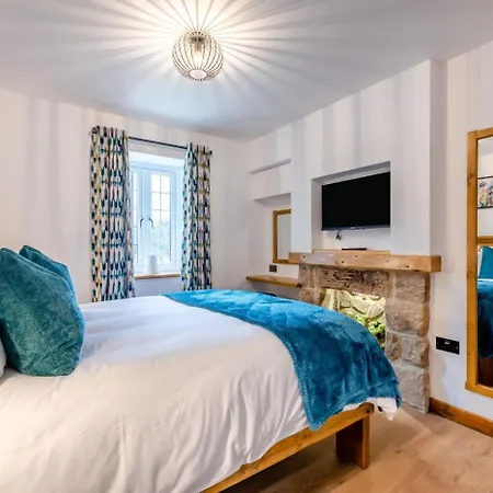 2 Bed In Oc-q37519 *