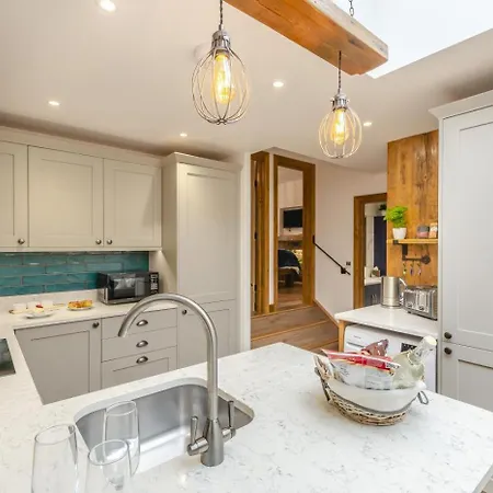 2 Bed In Oc-q37519 Hébergement de vacances